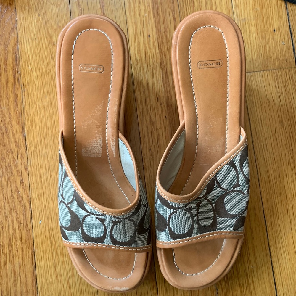 COACH leather Logo Wedge Sandals 7.5B